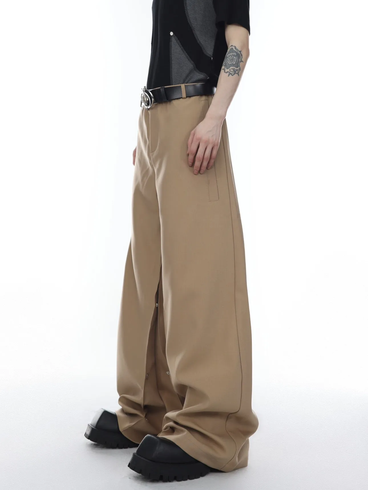 【23s Apr.】Button Loose Straight-leg Trousers