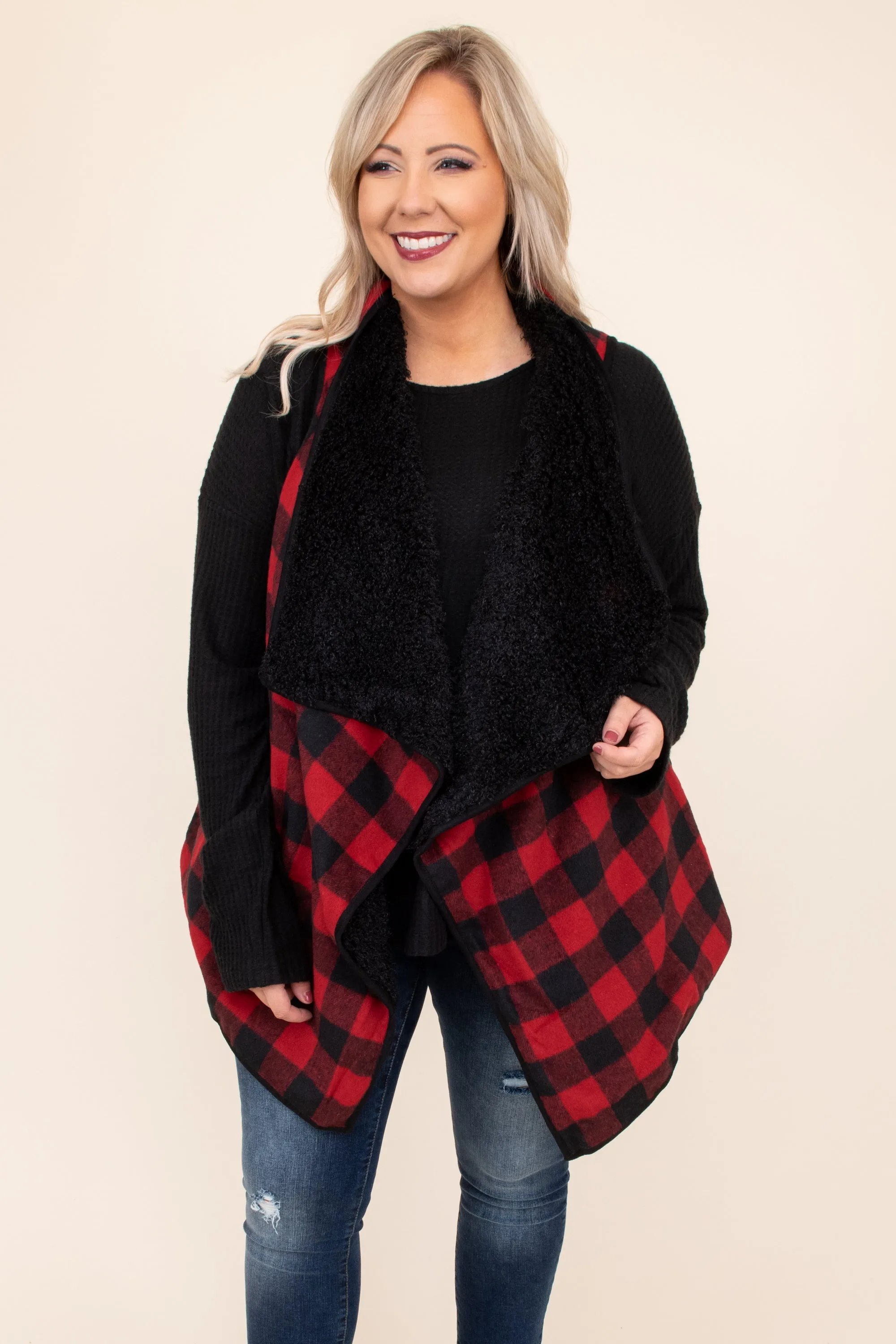 Blustery Night Vest, Black-Red