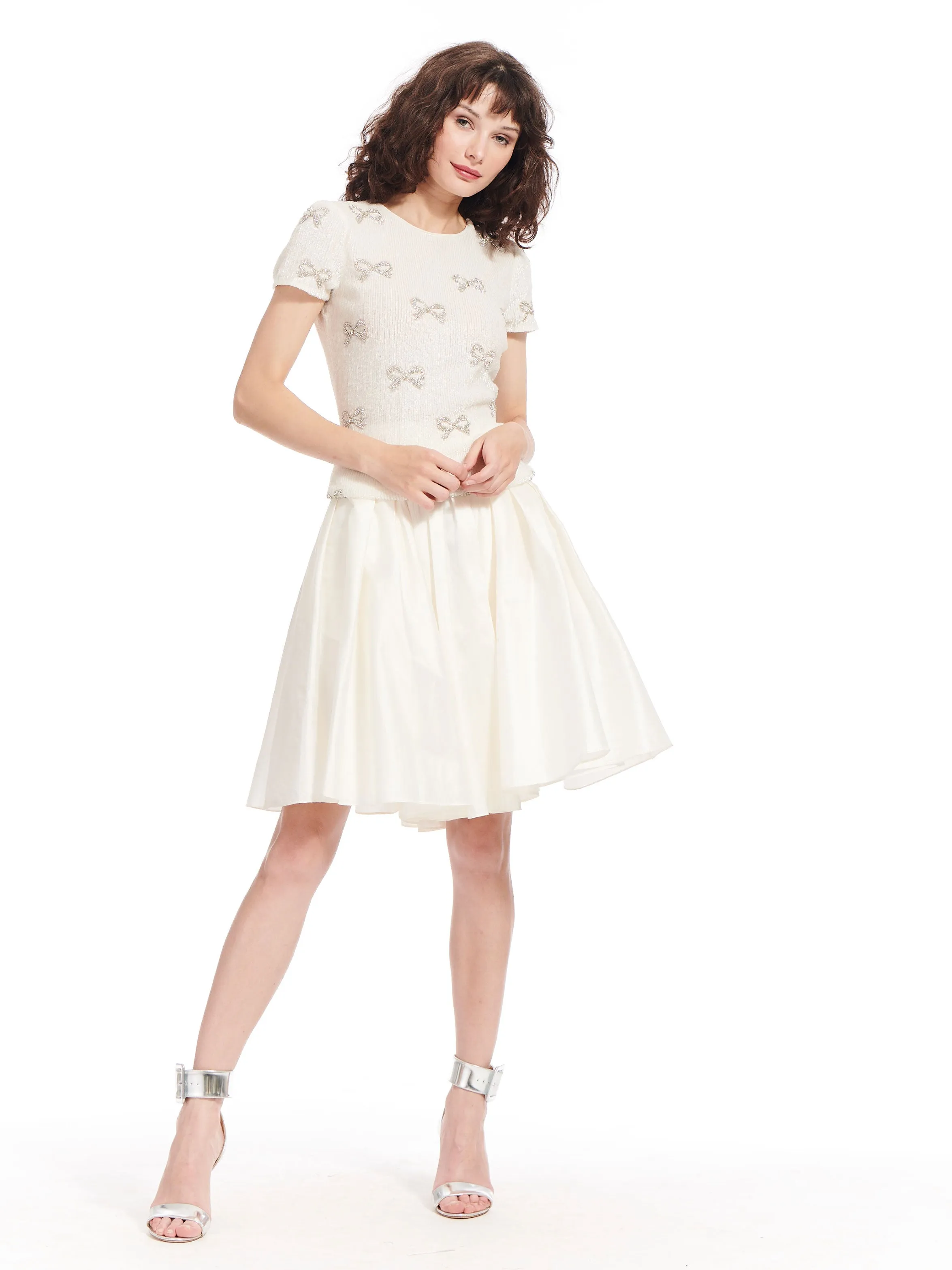 IVORY SHORT SLEEVE SEQUIN TOP WITH CRYSTAL BOWS
