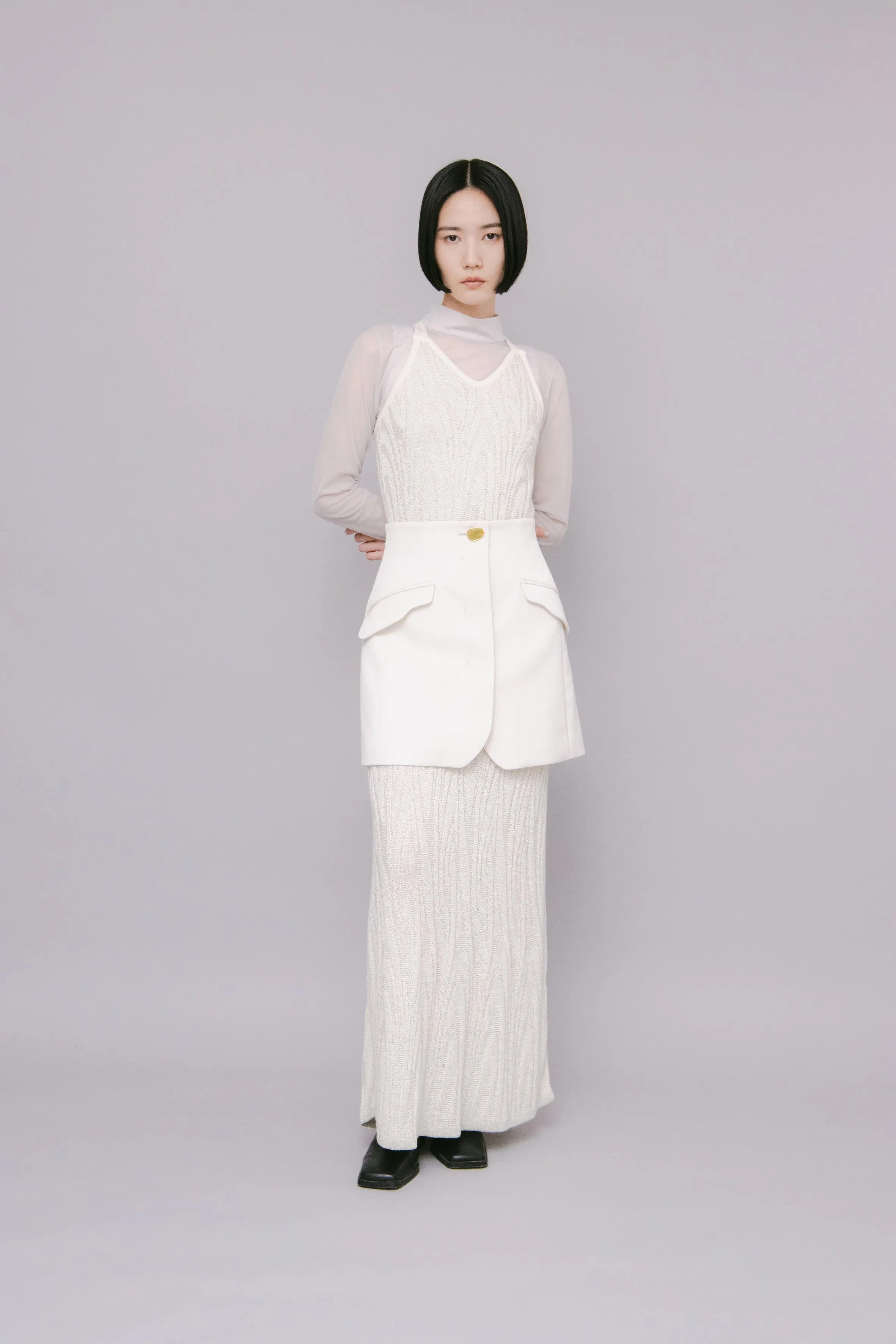 Monochrome wrapped skirt (White)